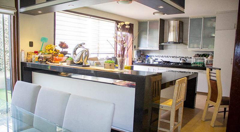 VENTA DE CASA DE 3 PISOS EN ALAMEDA COUNTRY CLUB